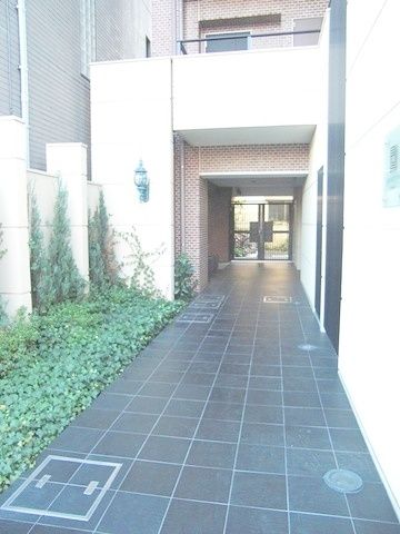 エントランス　入り口