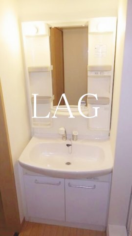 洗面設備　洗面台です。