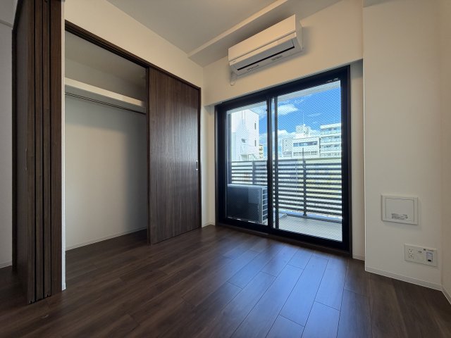 ArtizA瓦屋町Iの居間写真