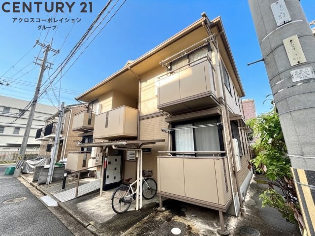 建物外観　敷地内に駐輪場があります♪