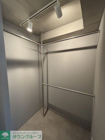 収納　★奇数階・偶数階で木材や壁の色が異なります。