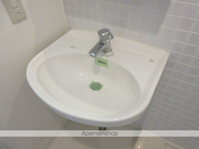 RenoCourt IZUMIの内装写真