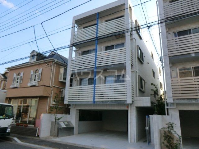 キャンサーの外観写真