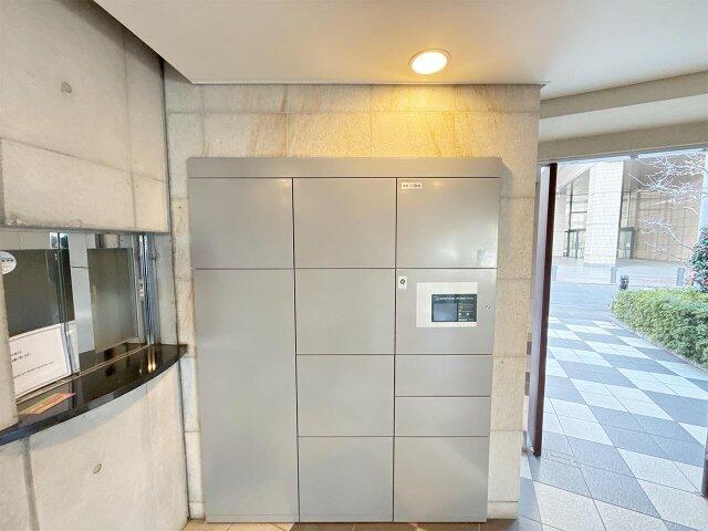 東急池上線 大崎広小路駅 徒歩5分 9階建 築24年の居間写真