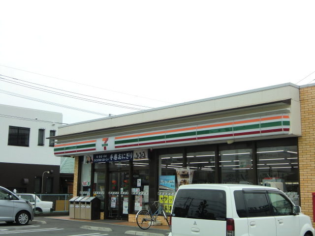 コンビニ　セブンイレブン久留米野田店（コンビニ）まで313m