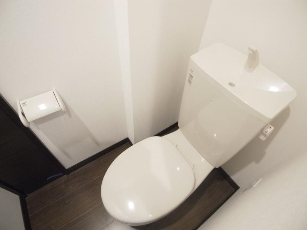 アール・ワンズ北砂のトイレ写真