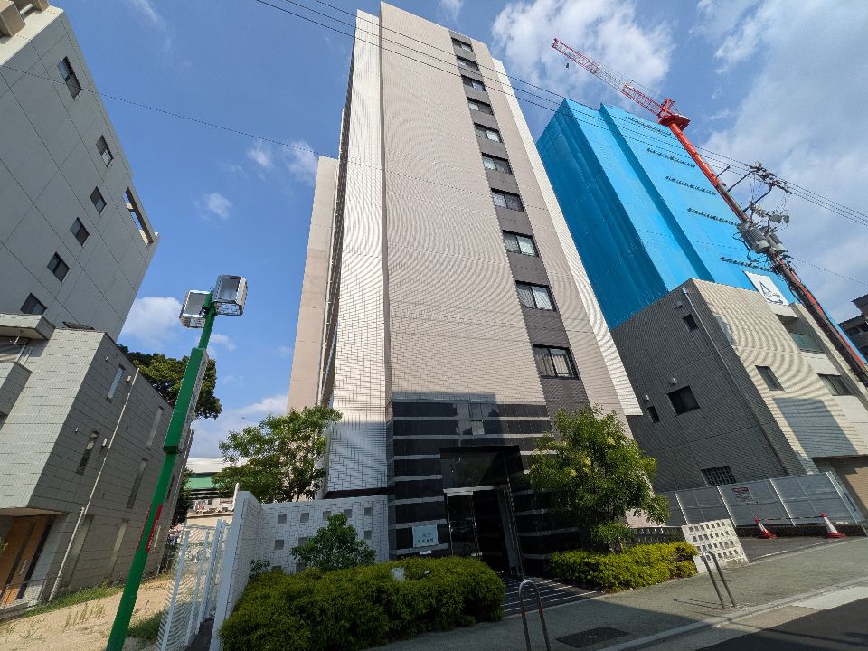 リヴシティ栄弐番館の外観写真