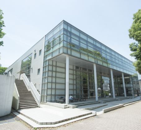 大学・短大　横浜国立大学（大学・短大）まで823m