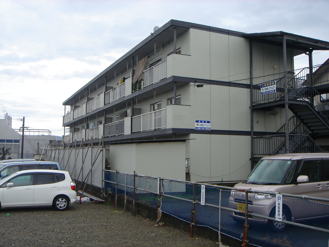 熊本市北区山室のアパートの建物外観