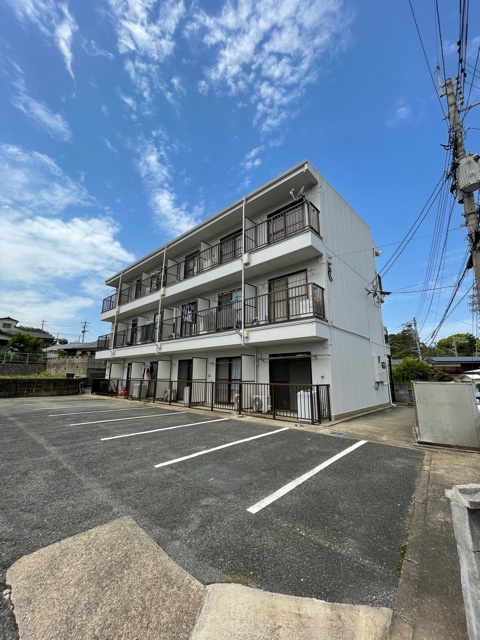 北九州市八幡西区小嶺台のマンションの建物外観