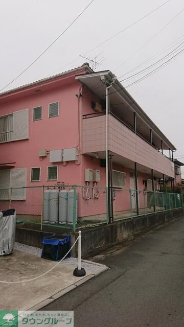 メゾン東中野の建物外観