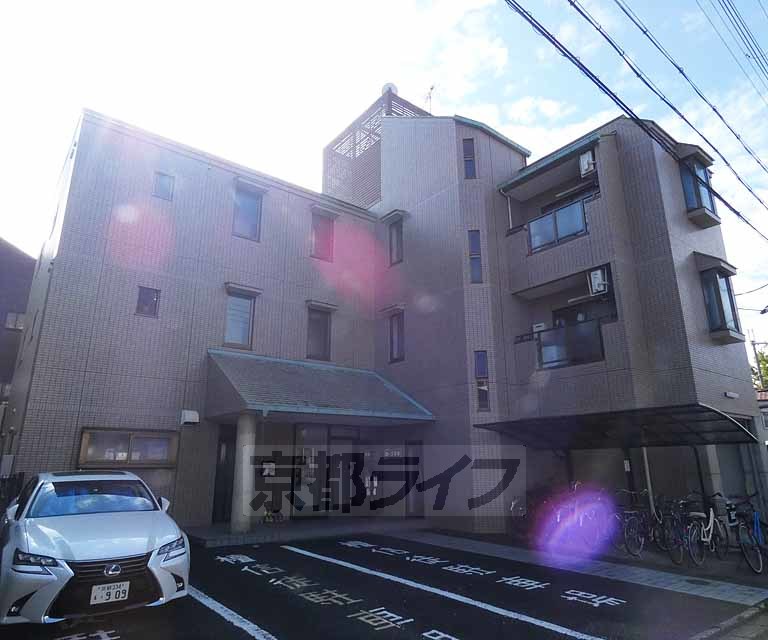 京都市左京区田中古川町のマンションの建物外観