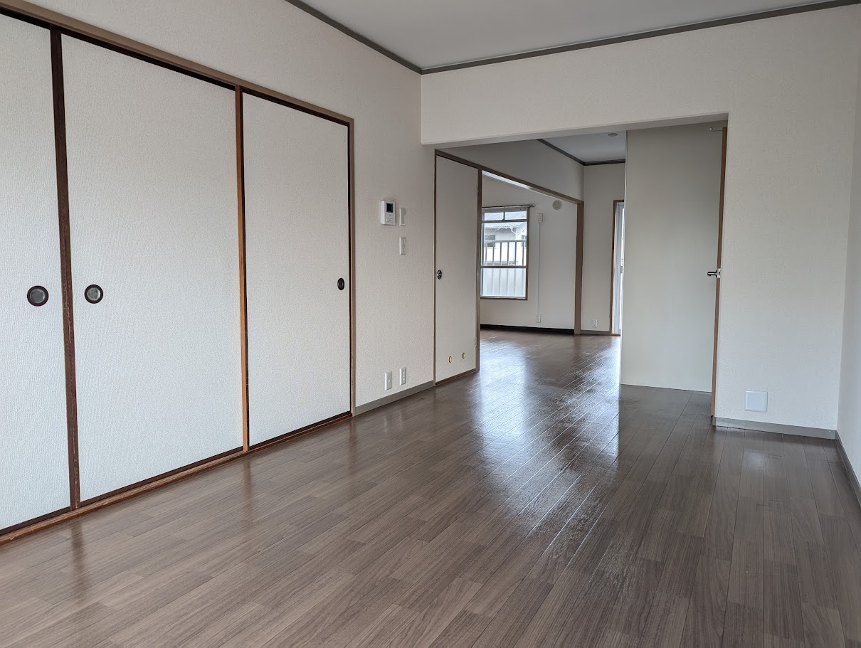 オーセル宝町の居間写真