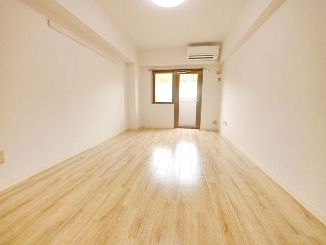 居室・リビング　★お問い合わせはタウンハウジング聖蹟桜ヶ丘店まで★