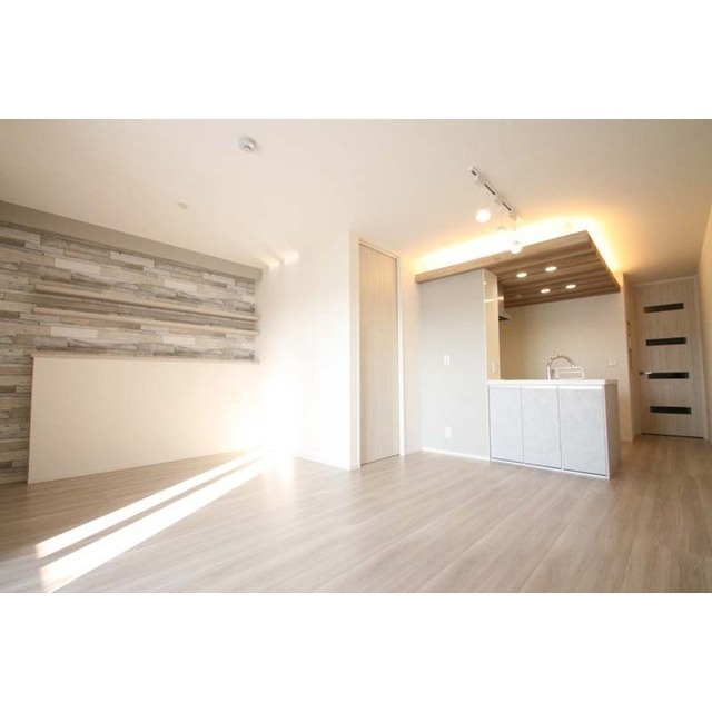 居室・リビング　※写真は２０５にて撮影（２０２５，８）