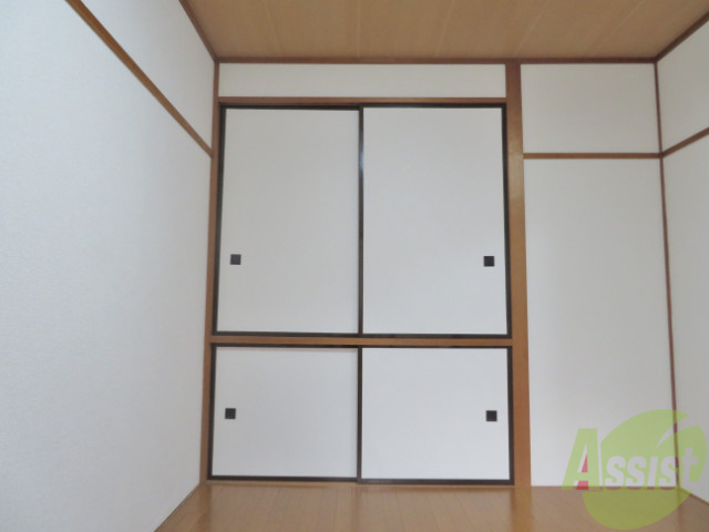 収納　収納スペースにはお布団も洋服もここ一つで収納頂けます