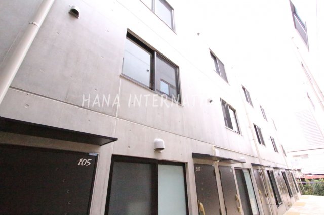 Land Palace武蔵小山の建物外観