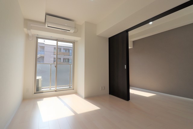 居室・リビング　２０２号室の写真です