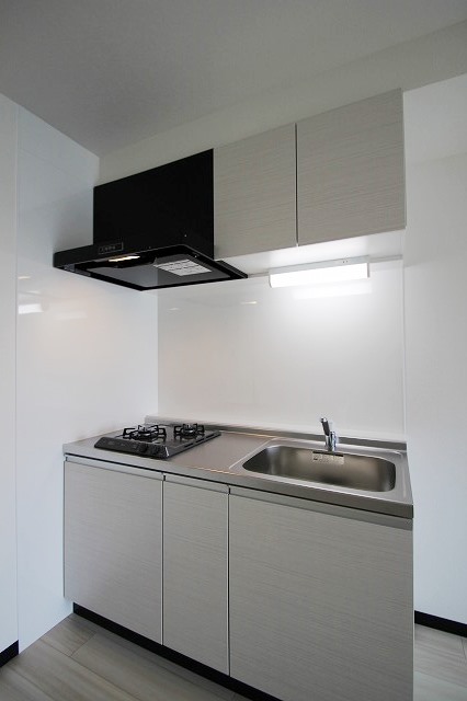 キッチン　同物件別号室の写真です。