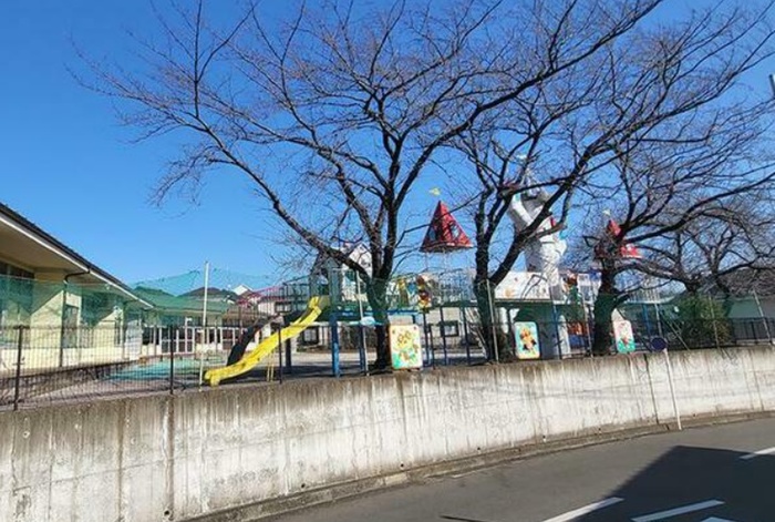 幼稚園・保育園　八朔幼稚園（幼稚園・保育園）まで240m