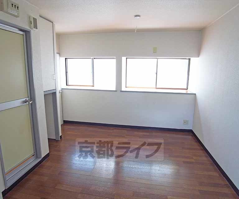 居室・リビング　綺麗なお部屋です。