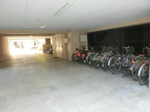 クオーレ茨木元町　その他共有部分　駐輪場