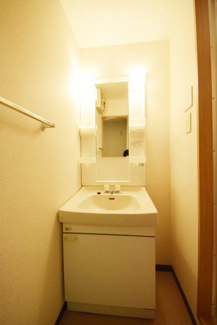 洗面設備　～朝の強い味方ですっ～