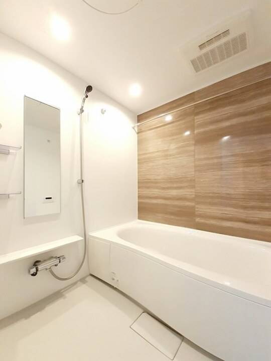 バス・シャワールーム　浴室