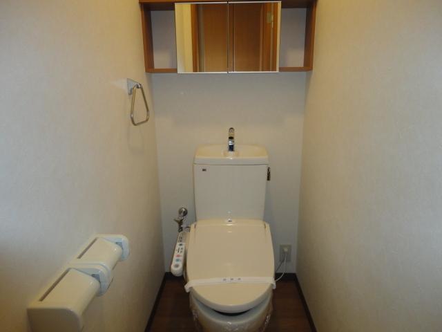 トイレ　シャワー付トイレ