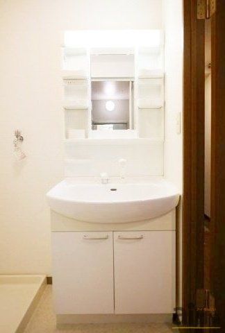 洗面設備　～同仕様写真～