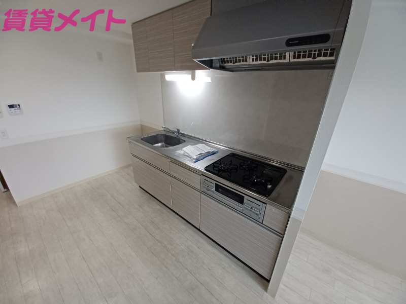 キッチン　同型参考写真