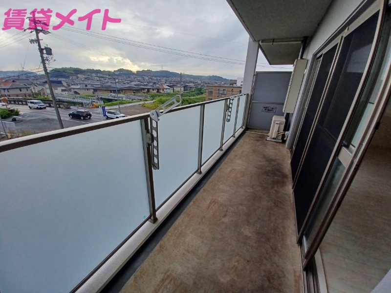 バルコニー　同型参考写真