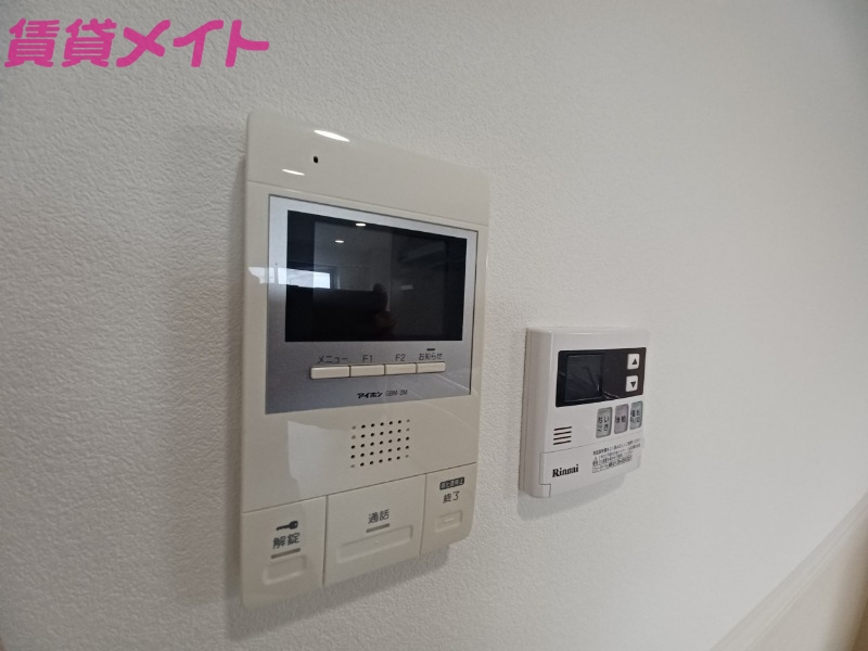 セキュリティ　同型参考写真