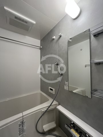 バス・シャワールーム　セイワパレス新大阪　浴室