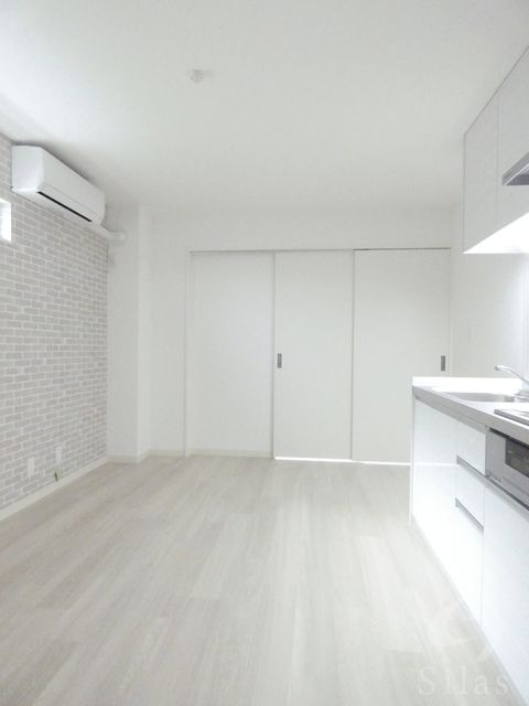 居室・リビング　同仕様