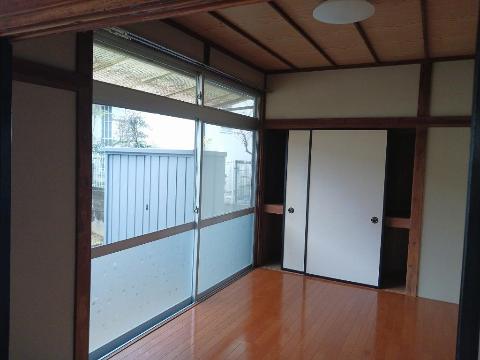 居室・リビング　室内