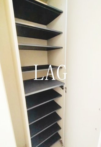 その他設備　シューズボックスです。