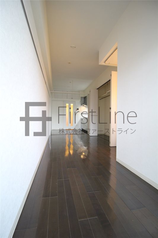 居室・リビング　本物件他号室の写真です。