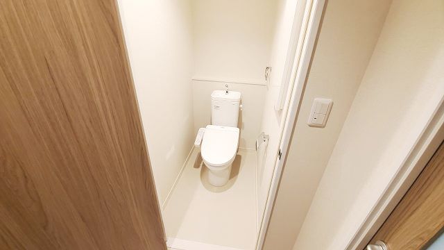 トイレ　☆2Fモデルルームの写真。現況優先☆