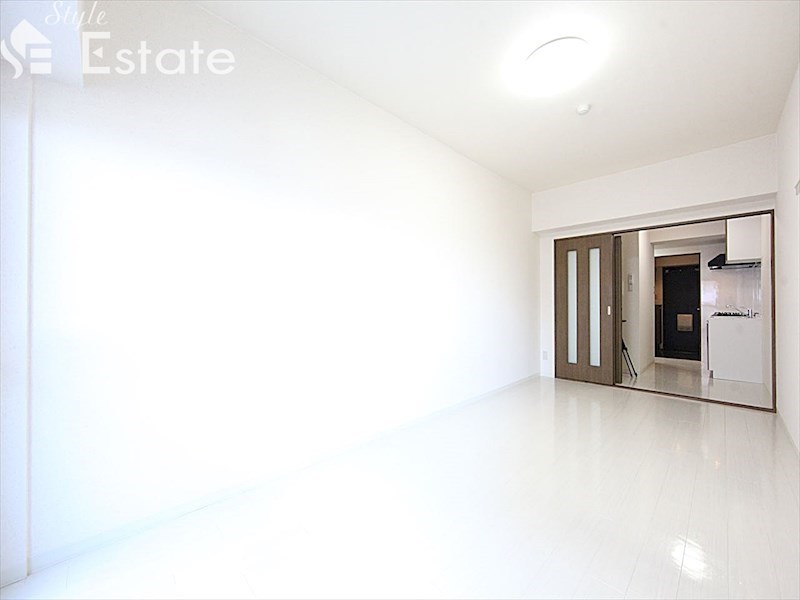 居室・リビング　内装