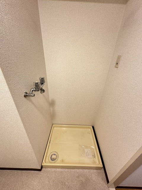 洗面設備　別部屋参考写真です