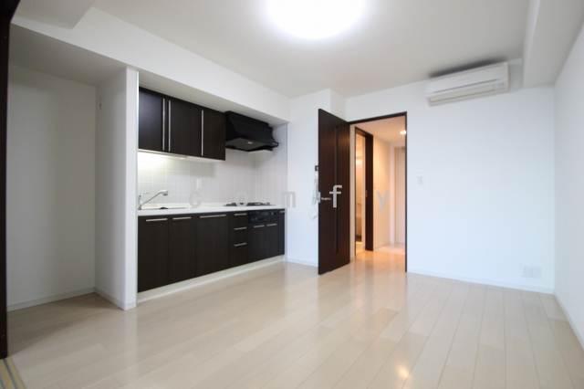 居室・リビング　リビング８．１帖