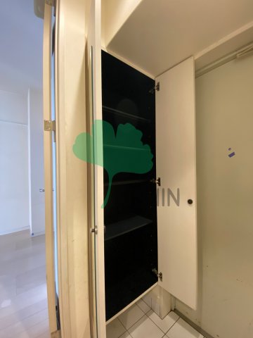 玄関　下駄箱もしっかりついてます！