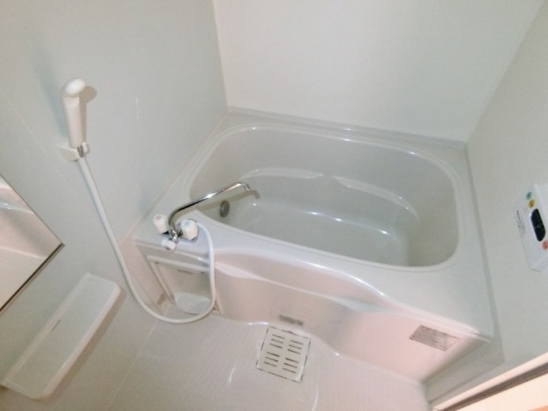 バス・シャワールーム　図面と現状に相違がある場合には現状を優先