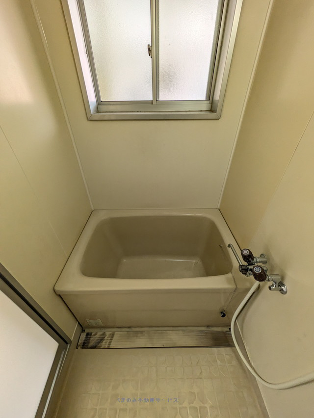 バス・シャワールーム　きれいなお風呂です 203号室　20260316　撮影