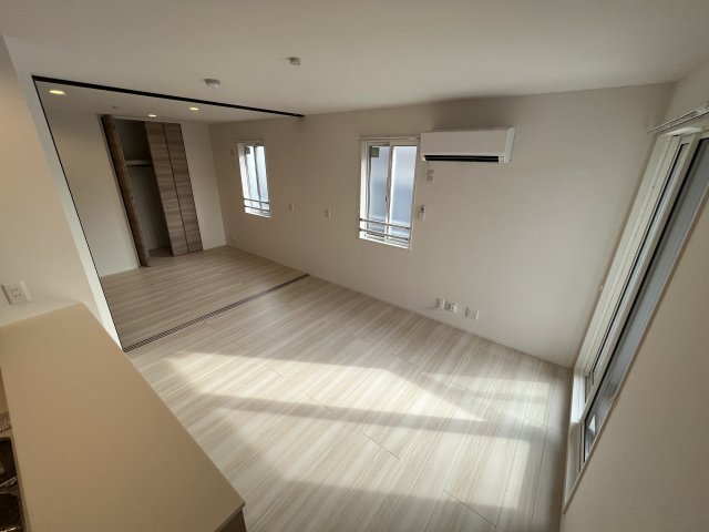 居室・リビング　エアコン付きオール洋室の2LDK☆