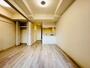 居室・リビング　同マンション別部屋　参考写真