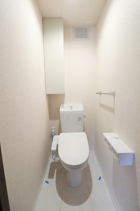 トイレ　温水専用便座