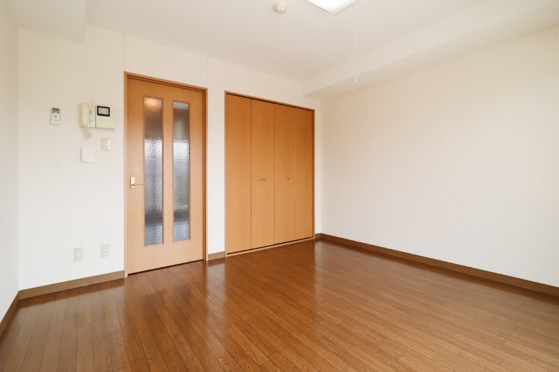 居室・リビング　図面と現状に相違がある場合には現状を優先