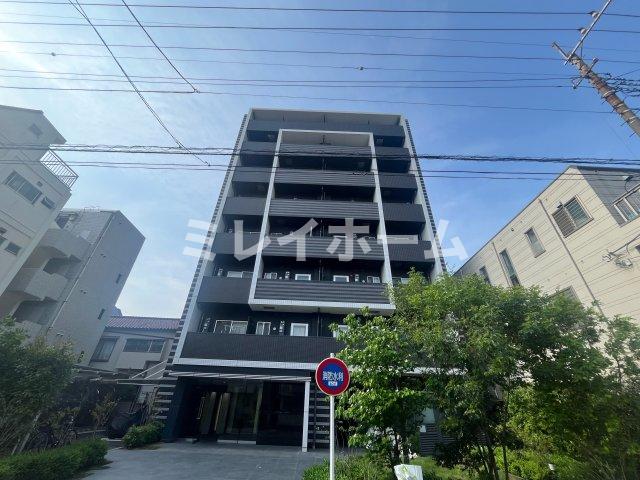 建物外観　同建物内別のお部屋の参考写真になります。